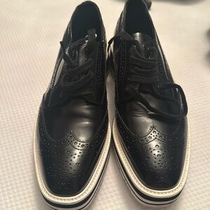 New PRADA lace wedge leather shoe!!